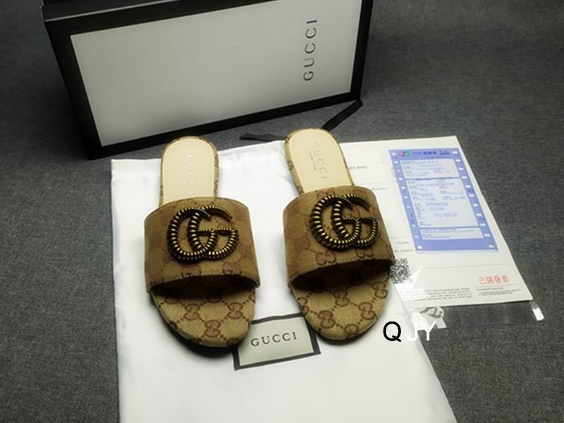 Gucci Women's Slippers 174